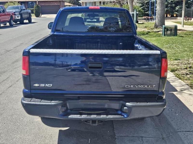 Chevrolet S10 Extended Cab 2000 price $7,988