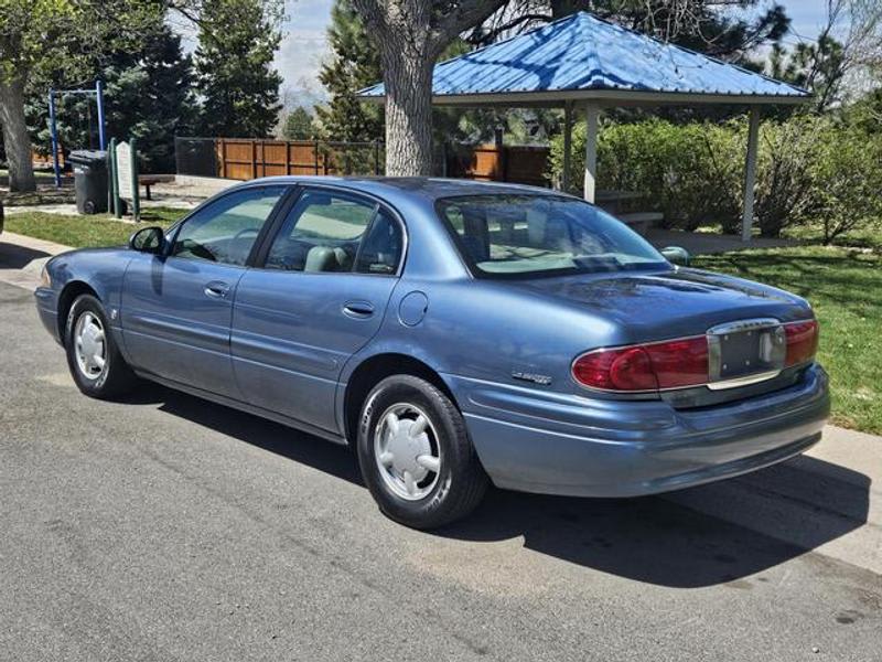 Buick LeSabre 2000 price $3,988