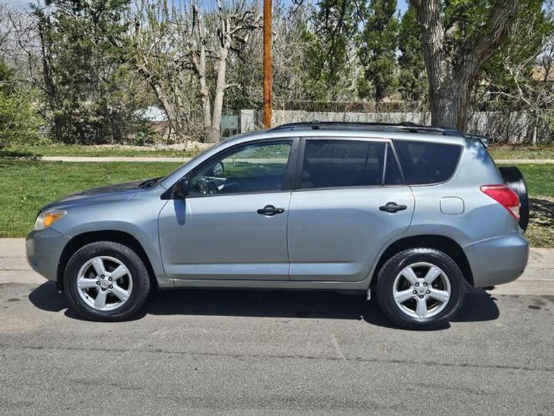 Toyota RAV4 2007 price $8,988