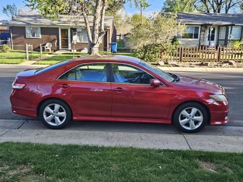 Toyota Camry 2010 price $7,988