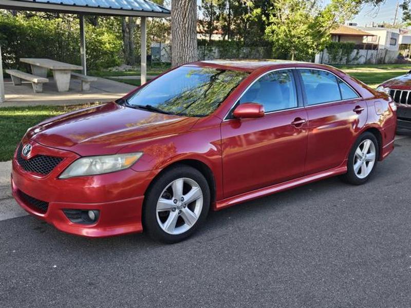 Toyota Camry 2010 price $7,988