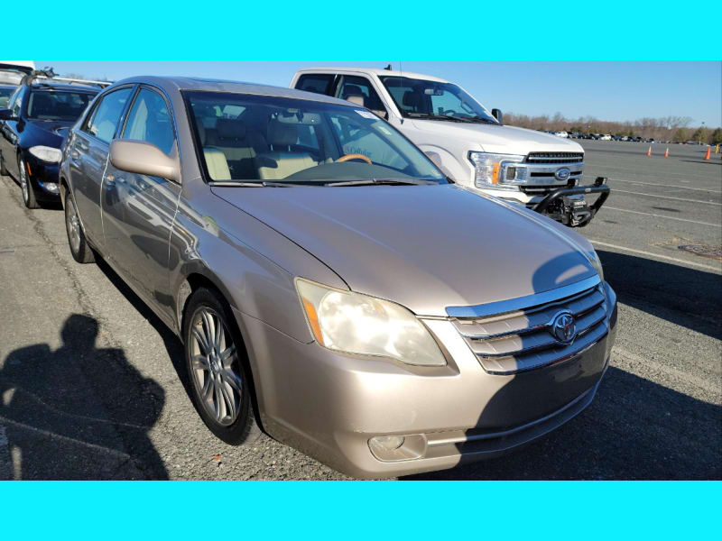 Toyota Avalon 2005 price $6,995