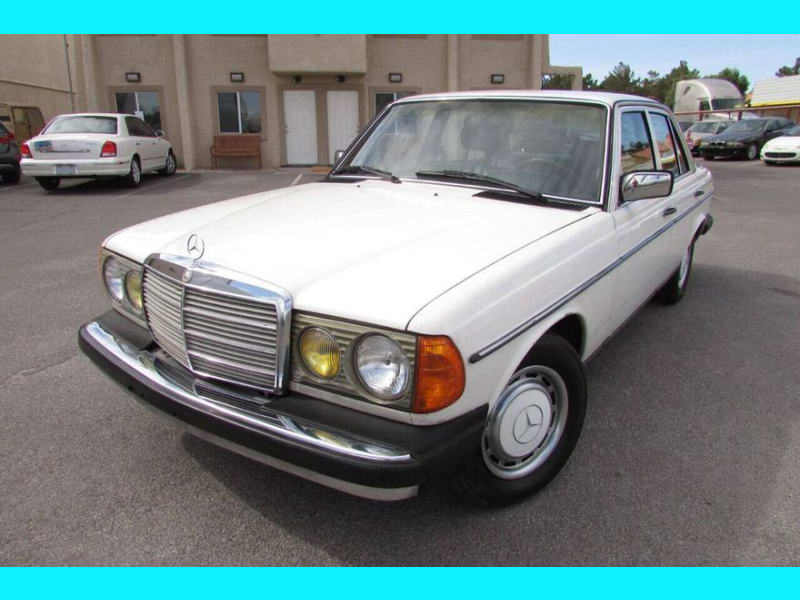 Mercedes-Benz 240-Class 1981 price $8,995