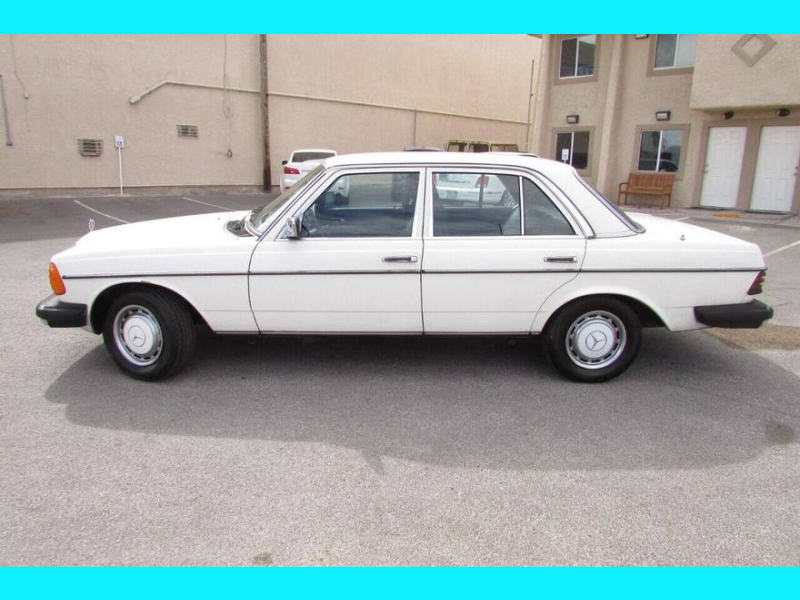 Mercedes-Benz 240-Class 1981 price $8,995