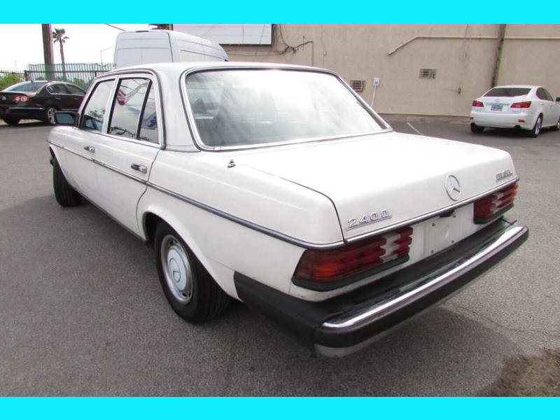 Mercedes-Benz 240-Class 1981 price $8,995