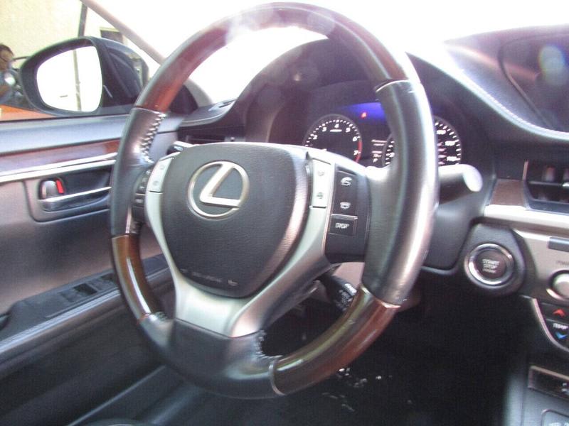 Lexus ES 350 2014 price $10,995