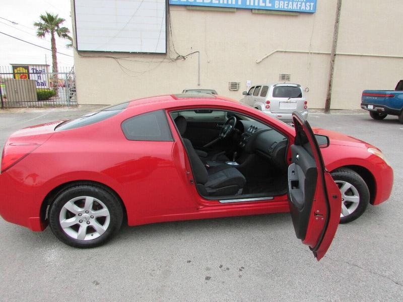 Nissan Altima 2008 price $5,995