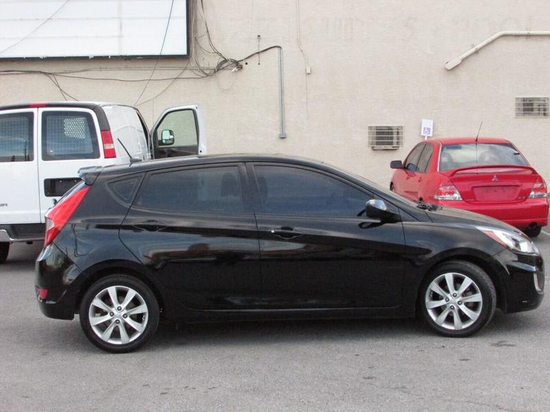 Hyundai Accent 2012 price $6,995