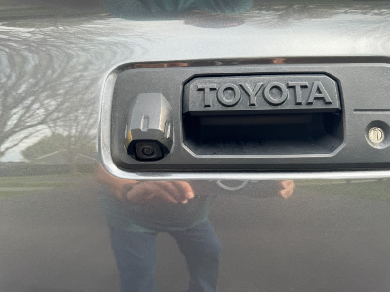 Toyota Tacoma 2018 price $43,995