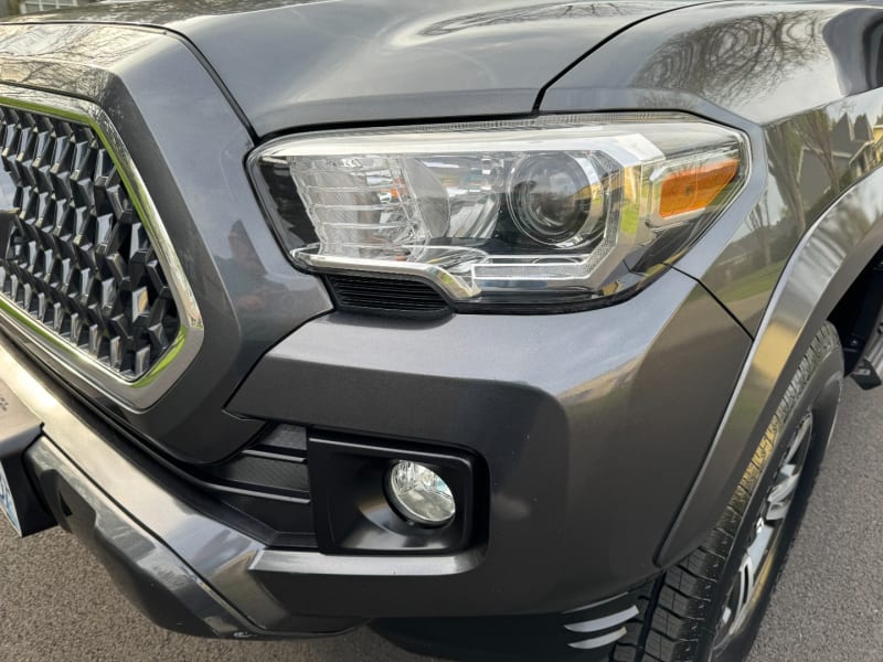 Toyota Tacoma 2018 price $43,995