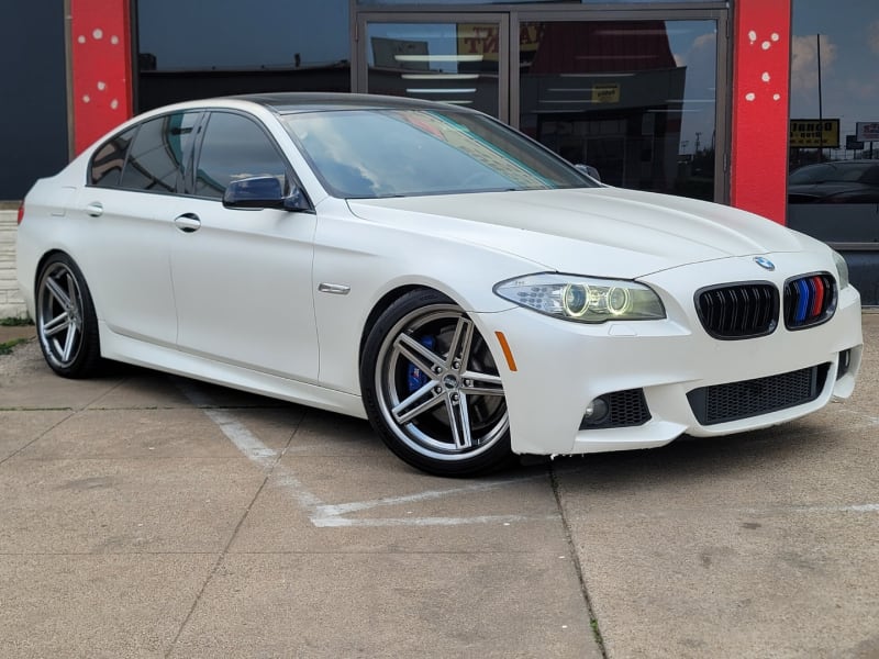 BMW 5-Series 2011 price $12,199