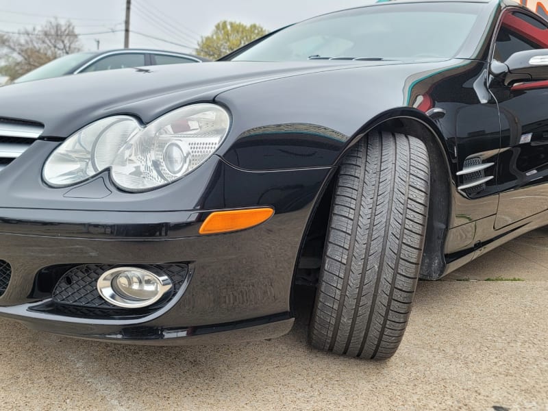 Mercedes-Benz SL-Class 2007 price $14,499