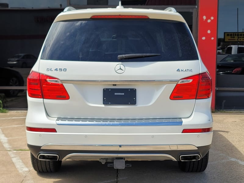 Mercedes-Benz GL 2016 price $19,999