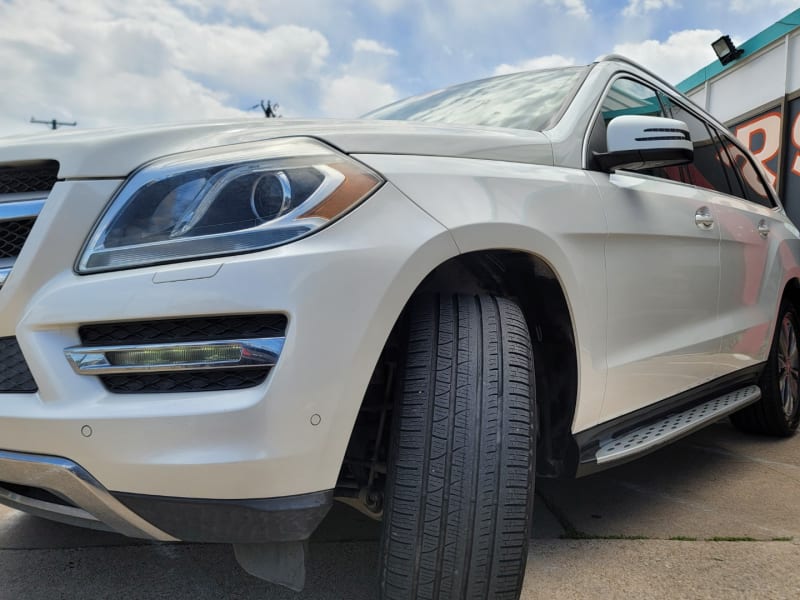 Mercedes-Benz GL 2016 price $19,999