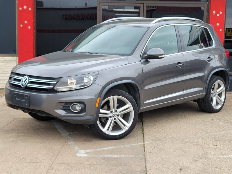 Volkswagen Tiguan 2016 price $11,499