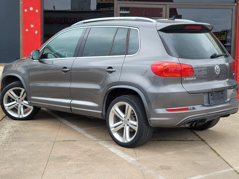 Volkswagen Tiguan 2016 price $11,499