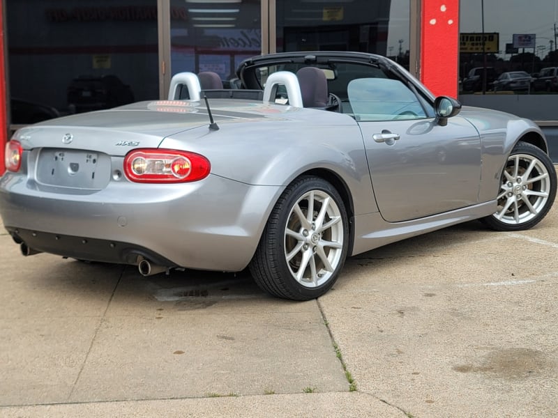 Mazda MX-5 Miata 2010 price $15,499