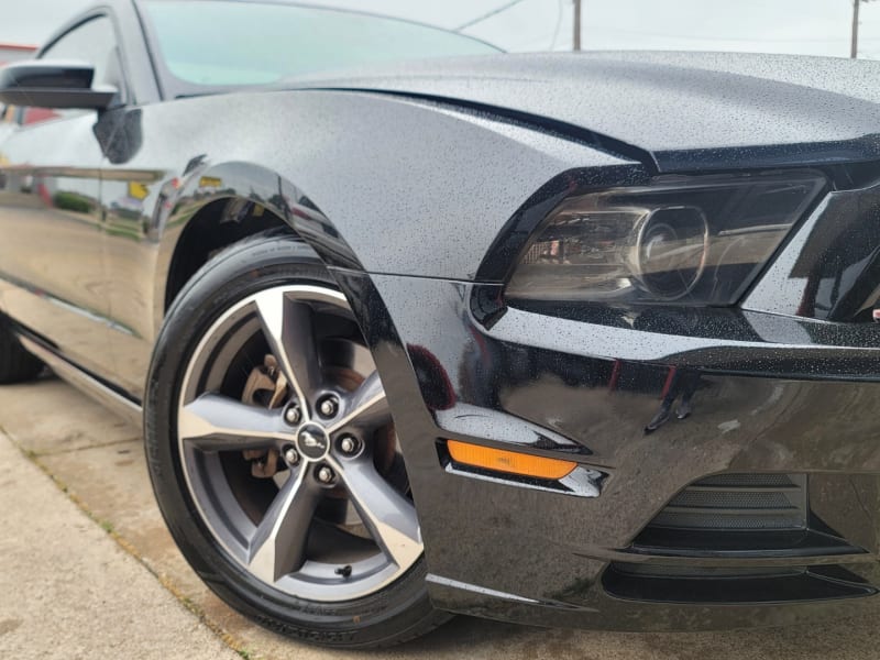 Ford Mustang 2014 price $11,999