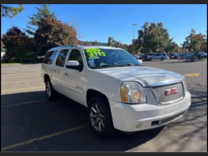 GMC YUKON XL 2007 price $7,500