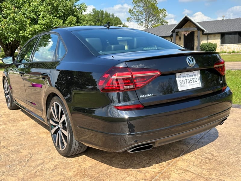 Volkswagen Passat 2018 price $22,791