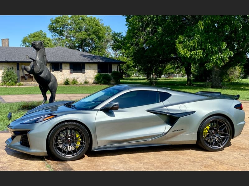 Chevrolet Corvette 2024 price $145,988