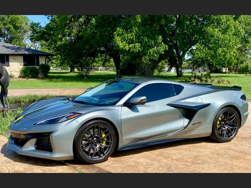 Chevrolet Corvette 2024 price $145,988