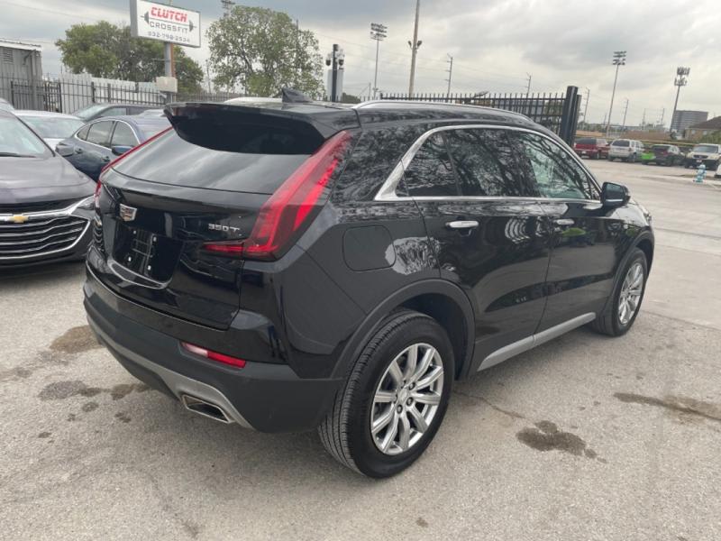 Cadillac XT4 2023 price $31,995