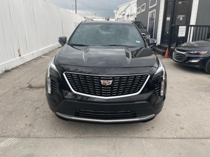 Cadillac XT4 2023 price $31,995