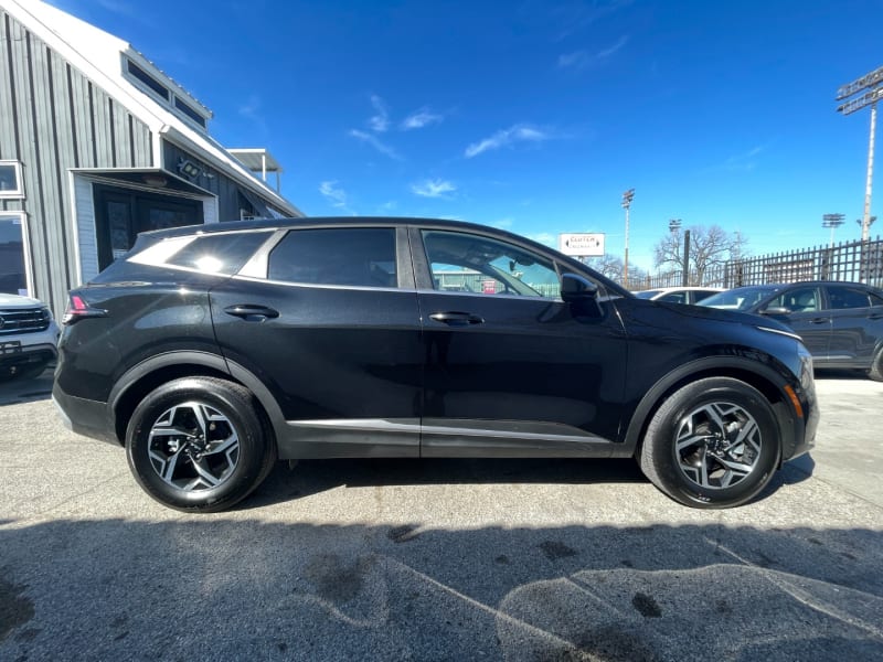 Kia Sportage 2024 price $26,995