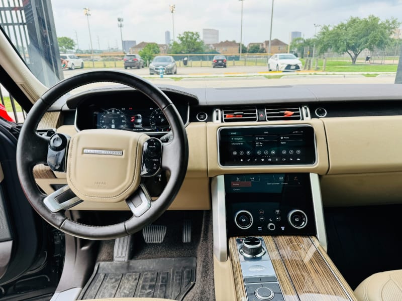 Land Rover Range Rover 2018 price $40,995