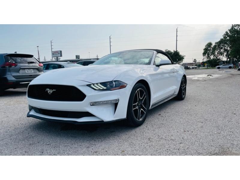 Ford Mustang 2023 price $33,995