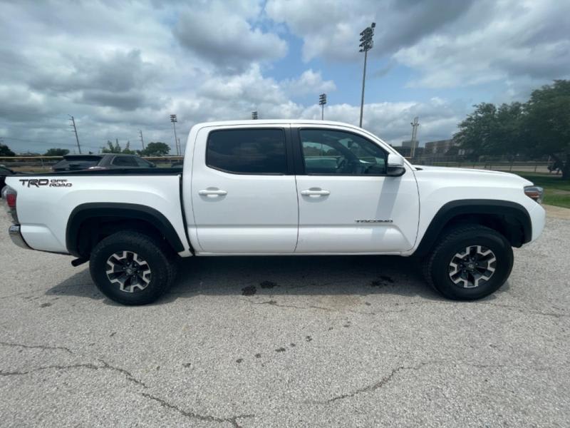 Toyota Tacoma 2WD 2022 price $34,995