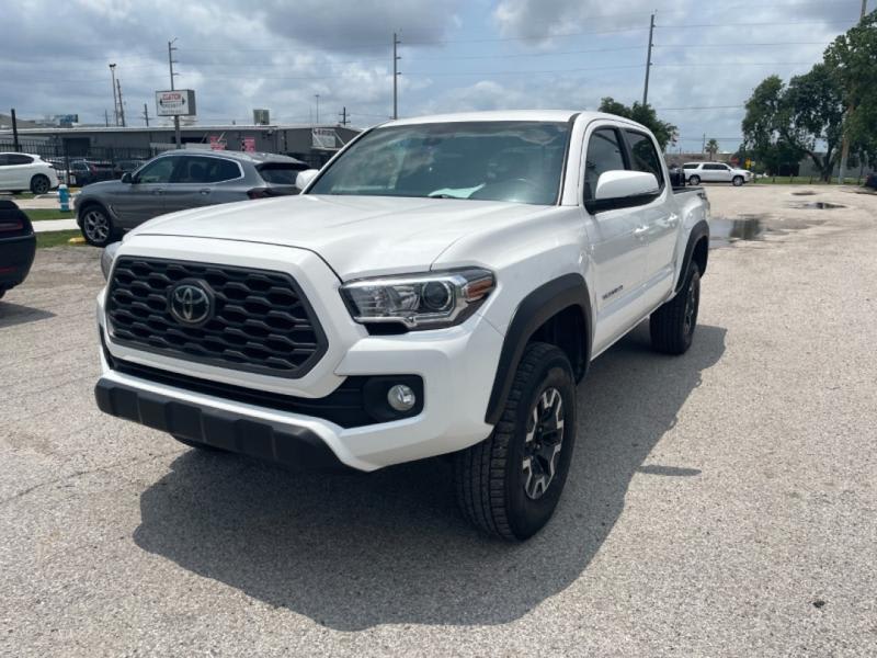 Toyota Tacoma 2WD 2022 price $34,995