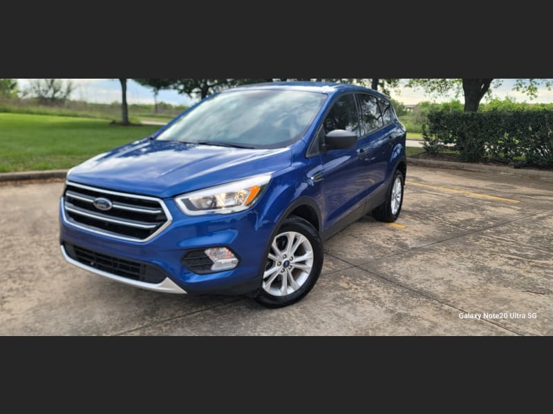 Ford Escape 2018 price $14,500
