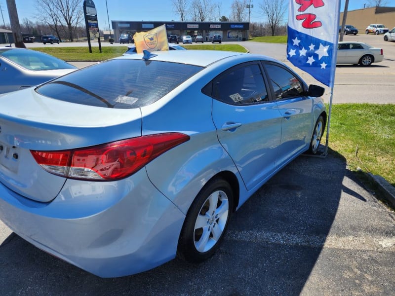 HYUNDAI ELANTRA 2012 price $2,995