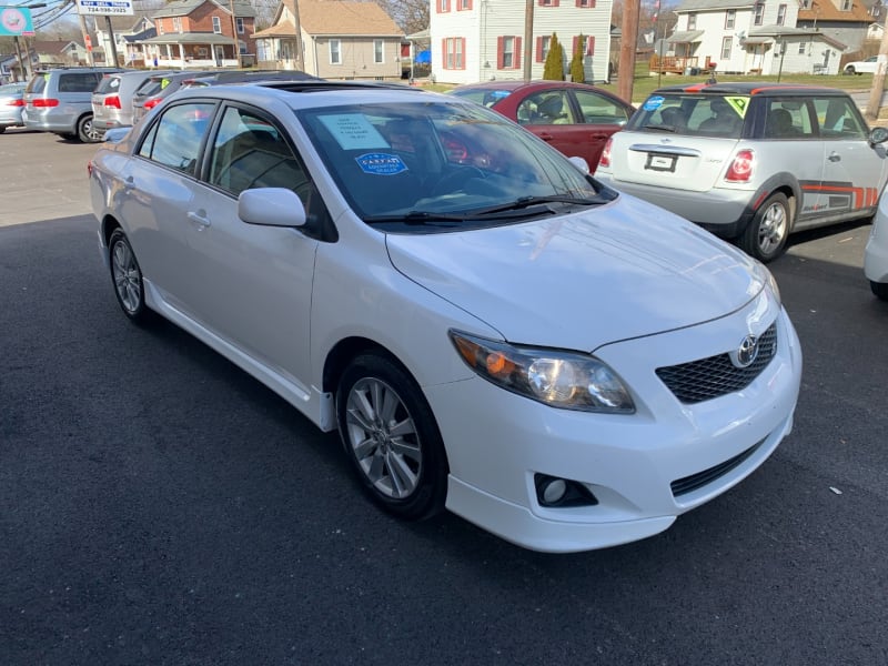 Toyota Corolla 2010 price $8,495