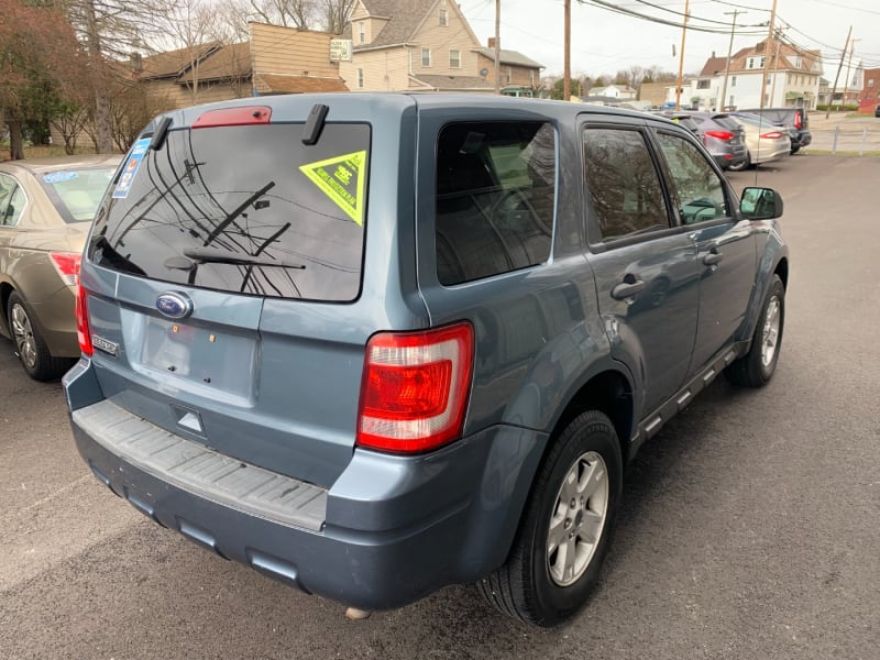 Ford Escape 2011 price $7,199