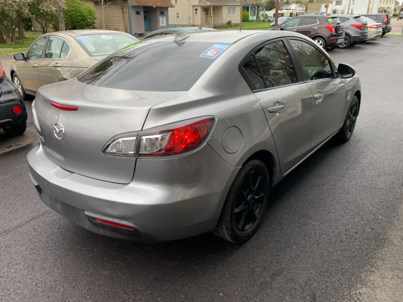 Mazda Mazda3 2010 price $5,995