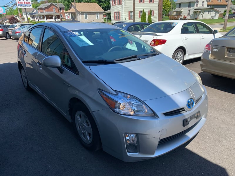 Toyota Prius 2010 price $5,450