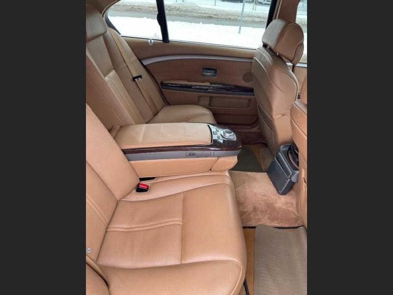 BMW 7-Series 2007 price $9,500