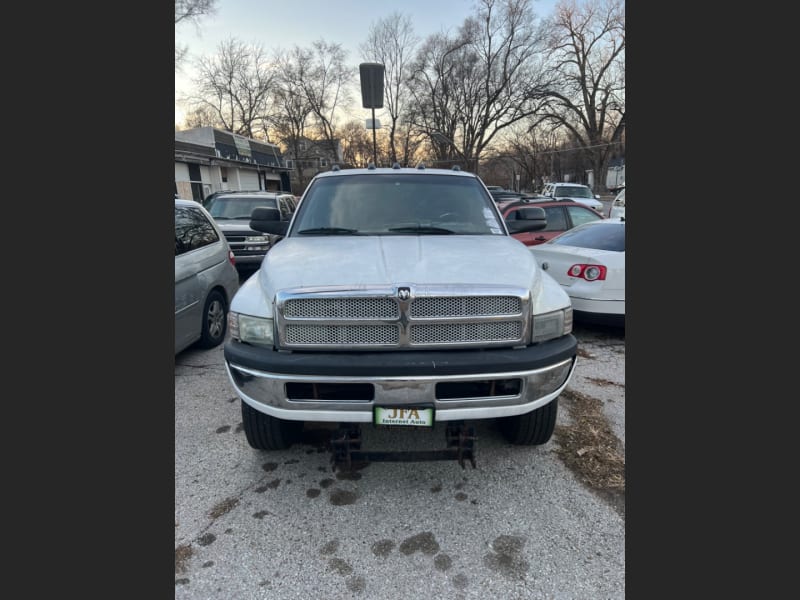 Dodge Ram 2500 2001 price $5,800