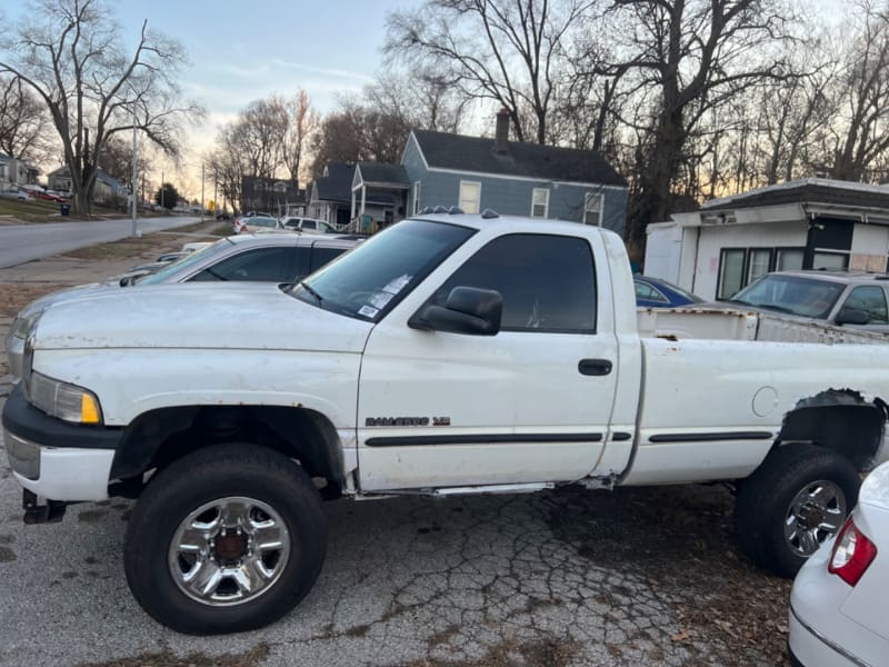 Dodge Ram 2500 2001 price $5,800