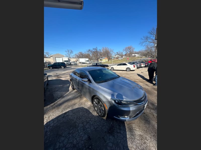 Chrysler 200 2015 price $12,500