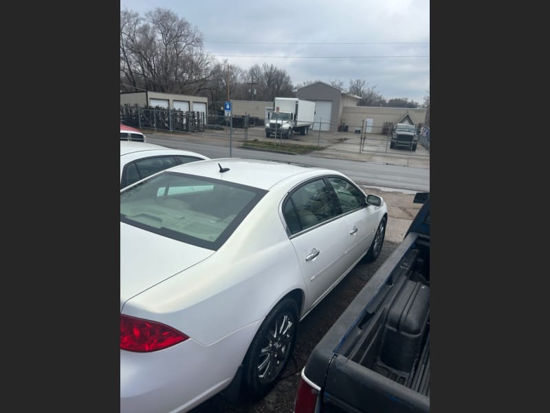 Buick Lucerne 2006 price $6,995