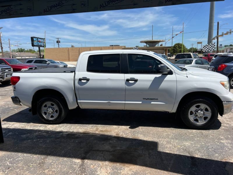 Toyota TUNDRA 2012 price $2,000 DOWN