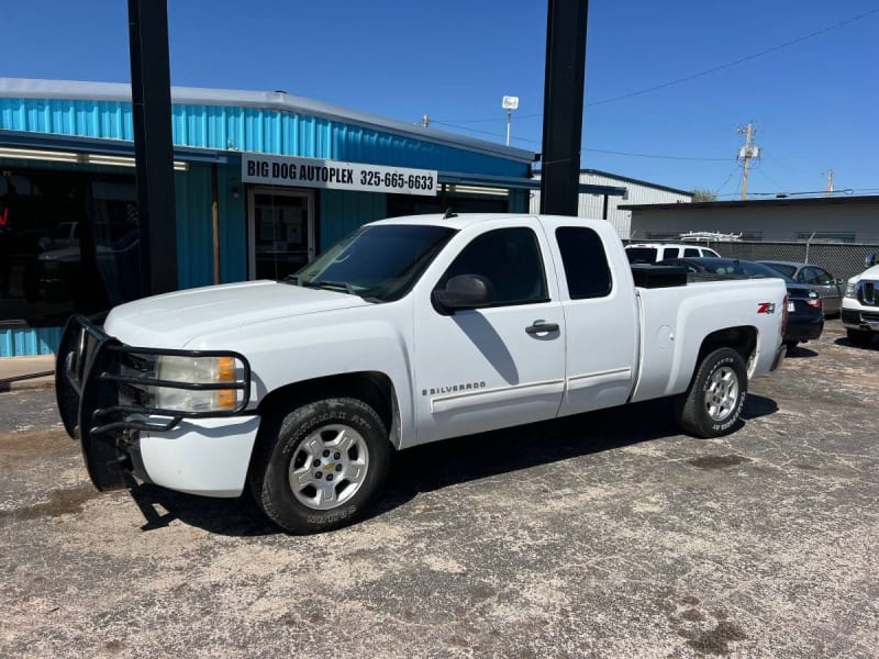 Chevrolet SILVERADO 1500 2009 price 2,000 DOWN