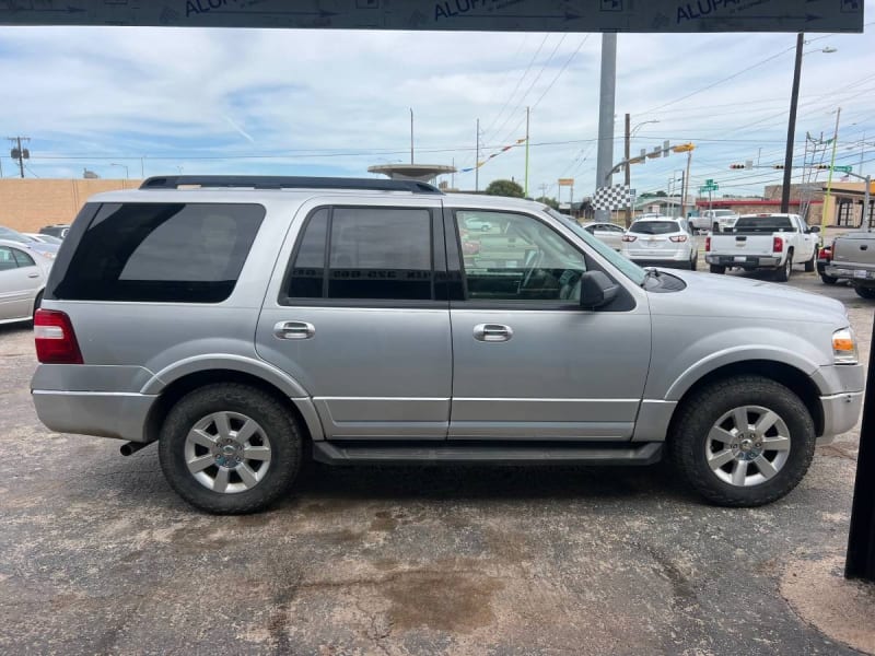 Ford EXPEDITION 2010 price 2,000 DOWN