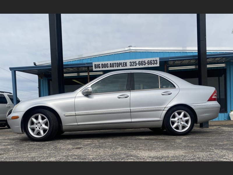 MERCEDES-BENZ C-CLASS 2004 price $1,000 Down