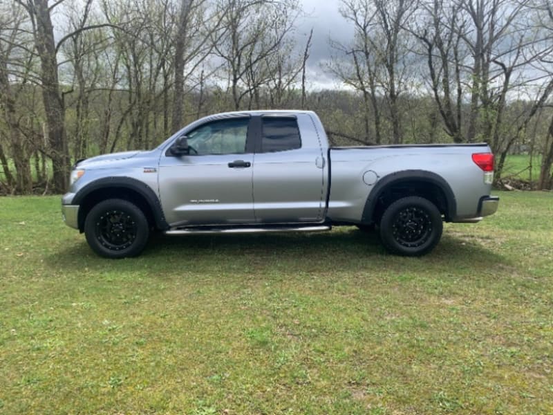 Toyota Tundra 2013 price $18,250