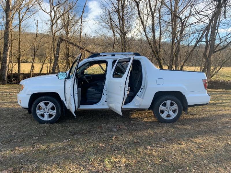 Honda Ridgeline 2013 price $19,995